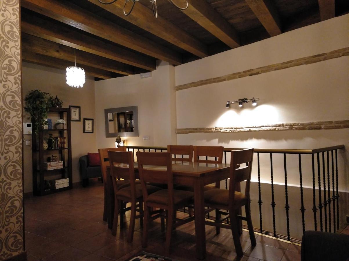 Apartamentos La Casa Del Grial توليدو المظهر الخارجي الصورة